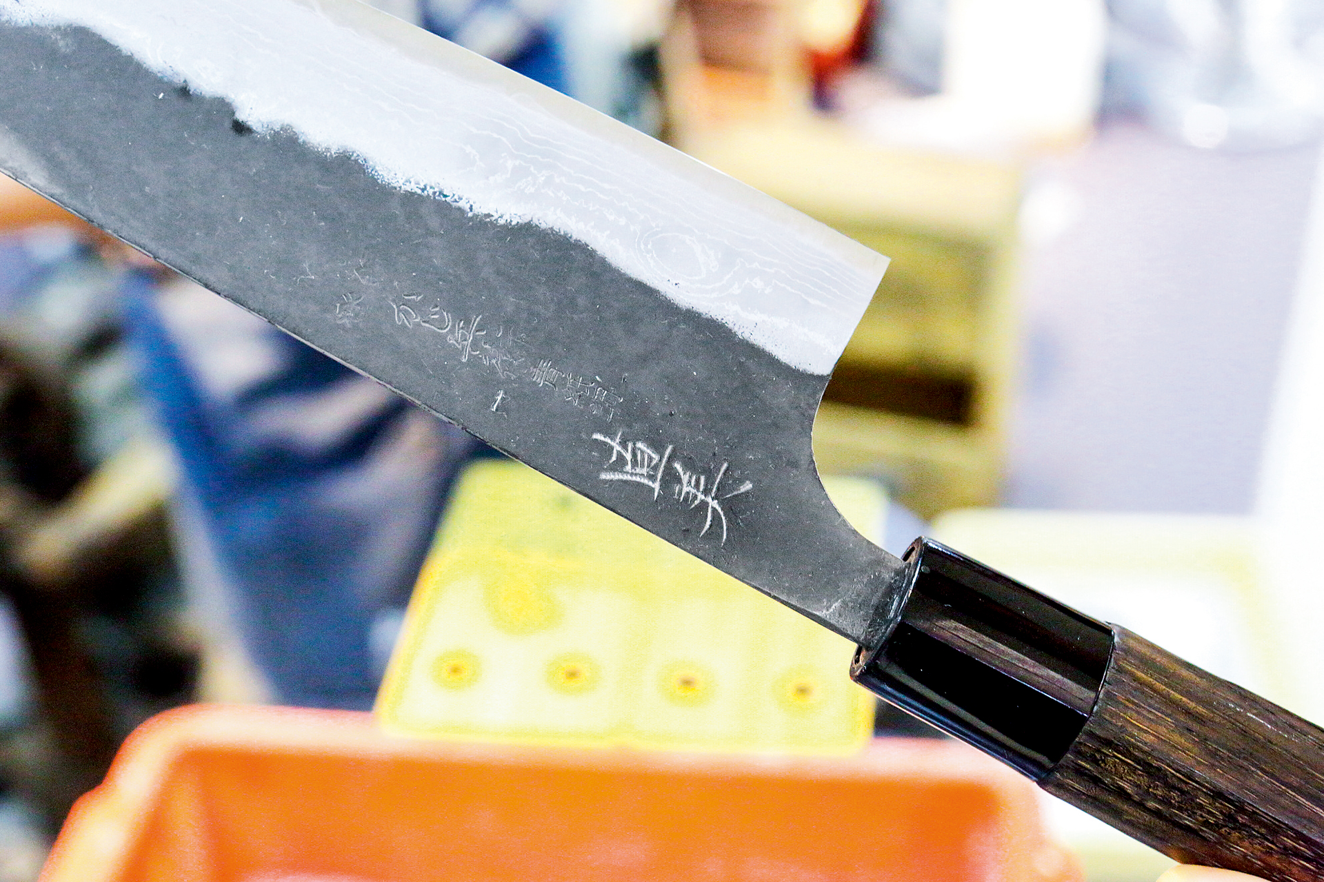 Knife Sharpening / Spoon Polishing / Name Engraving Demonstration